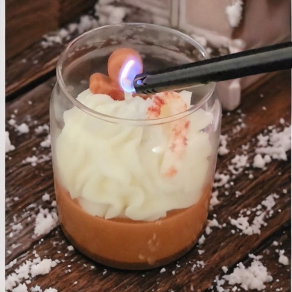 Gingerbread Soy Candle - Picture 2 of 6